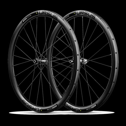 Coppia di ruote URSUS MIURA TR37 DISC Cuscinetti standard , Stickers (Nero)