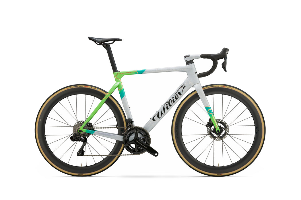 WILIER FILANTE SLR F18 Graphite Bianca, Verde, Oro CAMPAGNOLO (Consegna in 30 giorni)